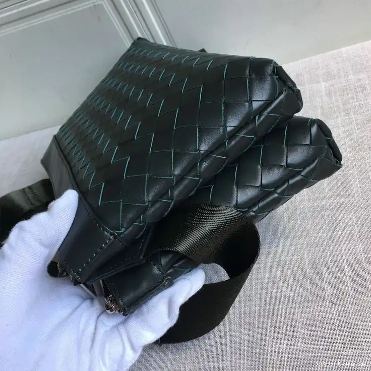 Official Brother Sam Veneta Bag 2108SF0239 Bottega 0606